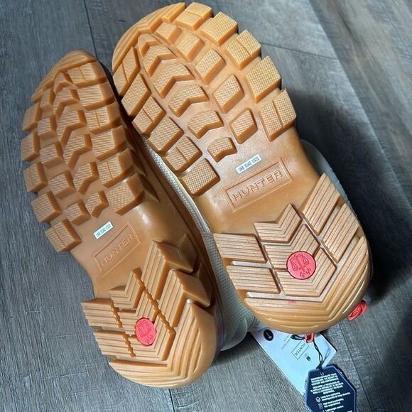 Hunter Women's Intrepid Insulated Short Snow Boots NWT - Picture 6 of 8